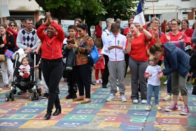 Agrandir l'image 2 sur 54, fenêtre modale