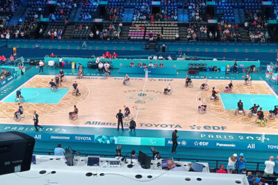 Agrandir l'image 12 sur 18, fenêtre modale